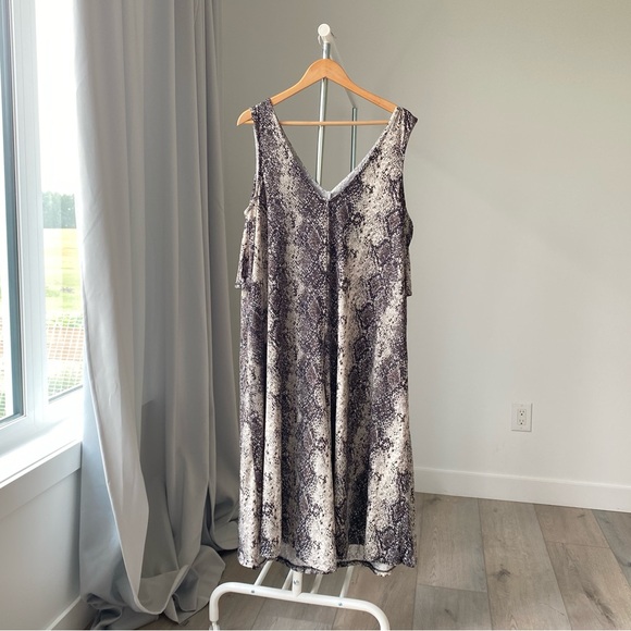 Breezy cropped jumpsuit 2x - Picture 3 of 9